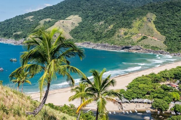 Praias escondidas no Brasil - Praia do Bonete Ilhabela